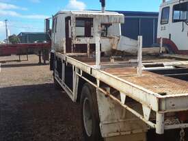 International Acco 2350G Primemover Truck - picture1' - Click to enlarge
