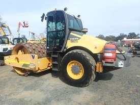 Volvo SD200DX Smooth Drum Roller - picture0' - Click to enlarge
