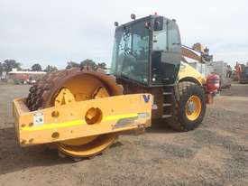 Volvo SD200DX Smooth Drum Roller - picture0' - Click to enlarge