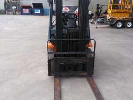Toyota 42-7FG25 2.5t gas forklift - picture1' - Click to enlarge