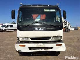 2001 Isuzu GVR950 - picture1' - Click to enlarge