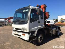 2001 Isuzu GVR950 - picture2' - Click to enlarge