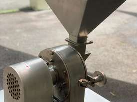 Leaf Grinding/Milling Machine - picture0' - Click to enlarge