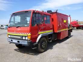 1993 Mitsubishi FM517 - picture2' - Click to enlarge