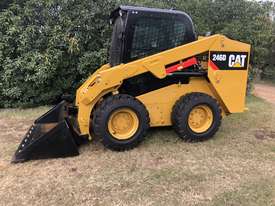 CAT 246D Skid Steer, Caterpillar 2016 Model  - picture2' - Click to enlarge