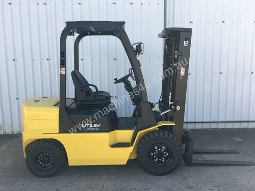 Run-out Special 2.5T Diesel Counterbalance Forklifts