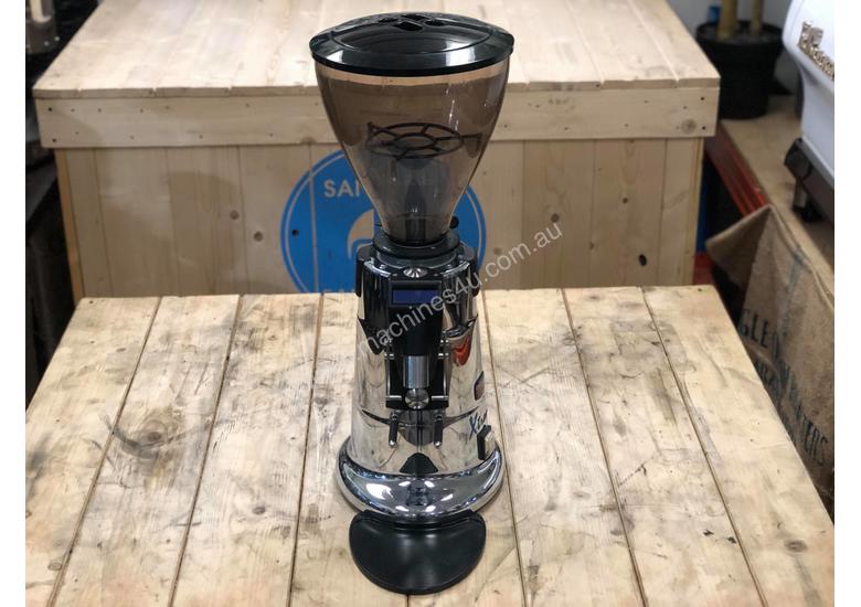 Used MACAP MACAP MXD XTREME CHROME ESPRESSO COFFEE GRINDER Surface