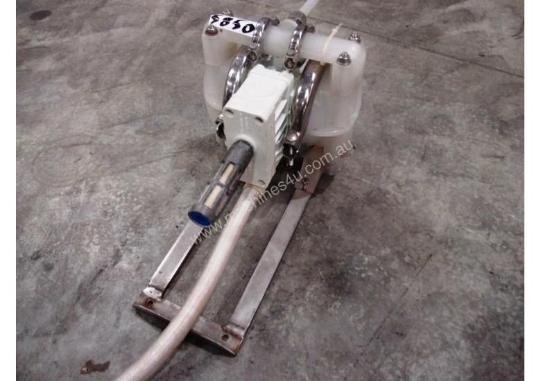 caption Diaphragm Pump, IN/OUT: 12mm Dia