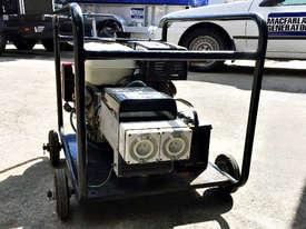 6kVA Honda Portable Generator Set - picture1' - Click to enlarge