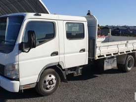 2006 Mitsubishi Canter 7/800 - picture2' - Click to enlarge