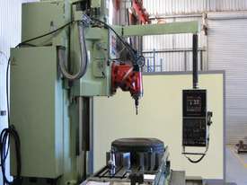 4 axis CNC machining centre - picture0' - Click to enlarge