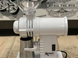 PRECISION GS30 WHITE BRAND NEW ESPRESSO COFFEE GRINDER - picture2' - Click to enlarge