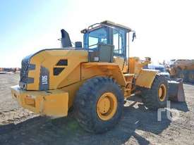 VOLVO L105 Wheel Loader - picture1' - Click to enlarge