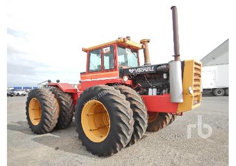caption VERSATILE 835 4WD Tractor