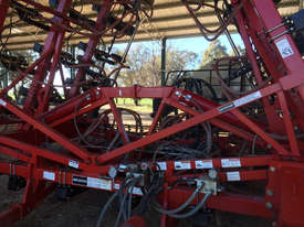 Bourgault 3320 PHD Air Seeder Seeding/Planting Equip - picture0' - Click to enlarge