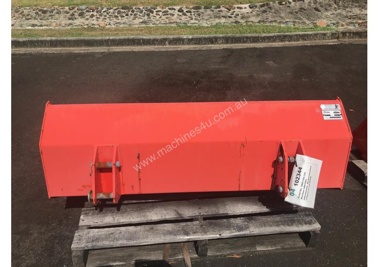 New 2004 titan Front End Loader Bucket Tractor FEL Buckets in