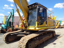 Komatsu PC300LC-8 - picture1' - Click to enlarge