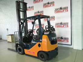  TOYOTA COMPACT FORKLIFT 32-8FGK25  SN 10367 COMPACT DUAL FUEL LPG / PETROL   - picture0' - Click to enlarge