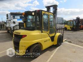 2015 Hyundai 40D-9S 4 Tonne Diesel Forklift - picture1' - Click to enlarge