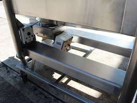 Stainless Steel Hopper Feeder - picture2' - Click to enlarge