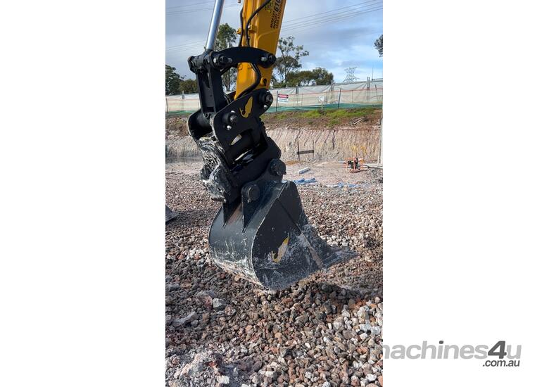 New geith Geith Helac Tilting Hitch Excavator Hitch in , Listed on