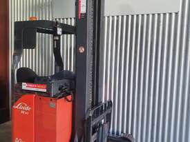 Linde Reach Truck  - picture1' - Click to enlarge