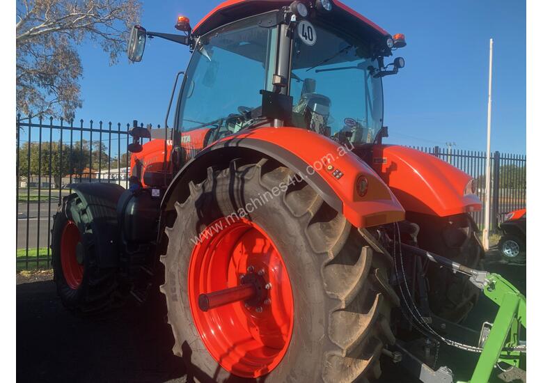 caption Kubota M7-171 Premium CAB Tractor