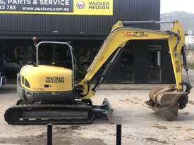 Used 2016 Wacker Neuson 75z3 8 tonne Excavator - picture2' - Click to enlarge