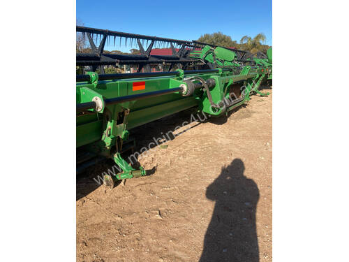 John Deere 640D Header Front Harvester/Header