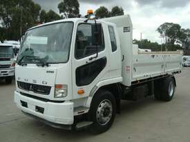2016 FUSO 1627 FIGHTER TIPPER - picture0' - Click to enlarge