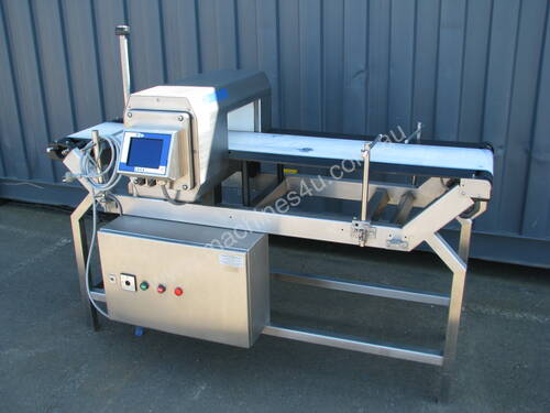 Stainless Conveyor Metal Detector - 300 x 130mm Opening - Lock MET30 