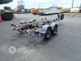 2014 DUNBIER MARINE SR5.7T TANDEM AXLE BOAT TRAILER - picture0' - Click to enlarge