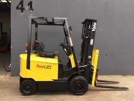 Yale FB18PYE 1.8 Ton Container Mast Counterbalance Electric Forklift - Fully Refurbished - picture0' - Click to enlarge