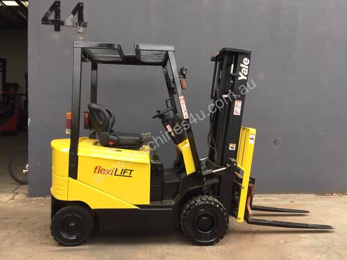 Yale FB18PYE 1.8 Ton Container Mast Counterbalance Electric Forklift - Fully Refurbished