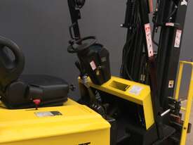 Yale FB18PYE 1.8 Ton Container Mast Counterbalance Electric Forklift - Fully Refurbished - picture1' - Click to enlarge