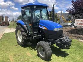 Tractor New Holland TD60 2WD 521 hours - picture2' - Click to enlarge