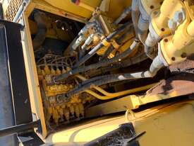 Komatsu PC200-7 Excavator for Sale - picture1' - Click to enlarge