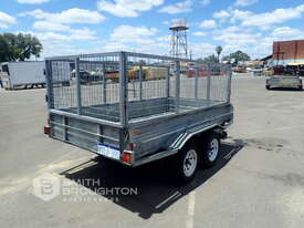 2010 COASTAL MACHINERY TANDEM AXLE TILTING CAGED BOX TRAILER - picture0' - Click to enlarge