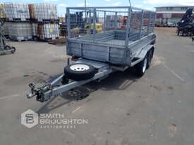 2010 COASTAL MACHINERY TANDEM AXLE TILTING CAGED BOX TRAILER - picture2' - Click to enlarge