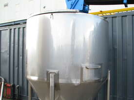 Large Stainless Steel Tank - 1800L - picture1' - Click to enlarge