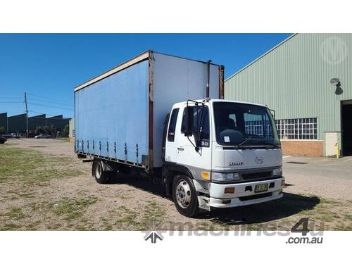 Hino Ranger GD1JLLF