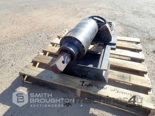 Used Digga Pd7 5 Auger Drive To Suit Skid Steer Loader Skid Steer