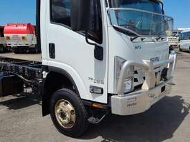 Isuzu NPS - picture0' - Click to enlarge