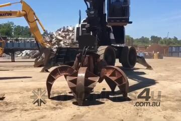 OQC 65 OilQuick for Material Handlers