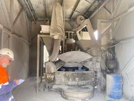 Concrete Batching Plant - picture2' - Click to enlarge