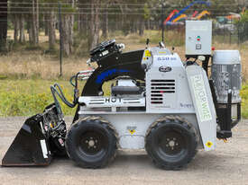 Kanga KANGA SCHIBECI 850DE Skid Steer Loader - picture1' - Click to enlarge