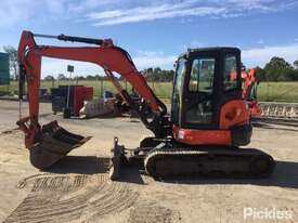 2017 Kubota U55 - picture1' - Click to enlarge