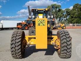 John Deere 872GP - picture0' - Click to enlarge