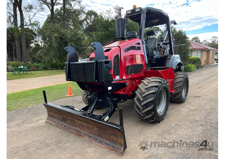 caption Toro RT1200 Trencher Trenching