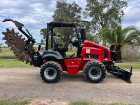 Toro RT1200 Trencher Trenching - picture2' - Click to enlarge